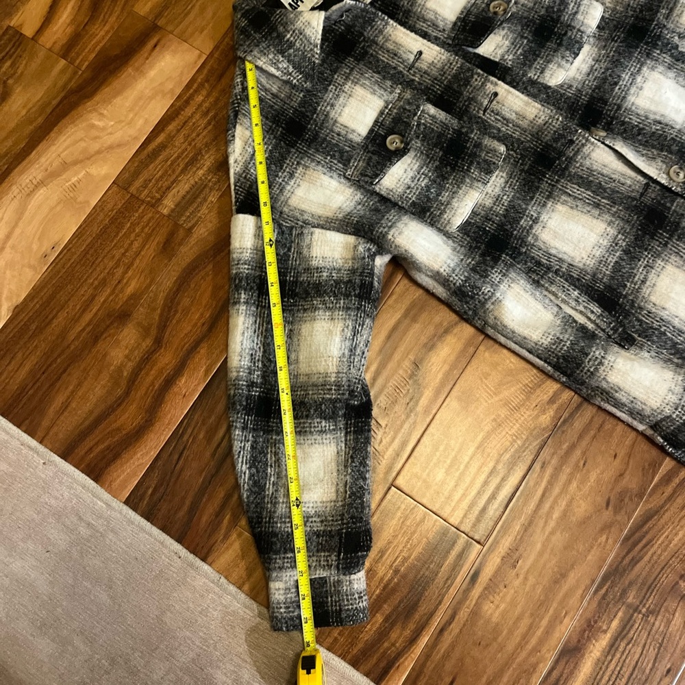 Plaid jacket/coat, great condition 
Apparis Elegant Black plaid Jacket - Picture 10 of 12
